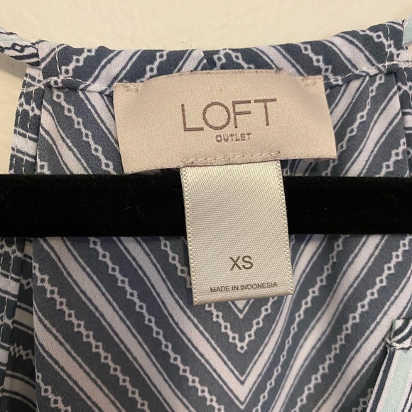 Loft outlet tank - Picture 2 of 4